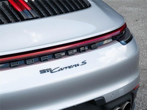 Certified 2020 Porsche 911 Carrera S RWD image 29