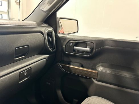 Used 2019 Chevrolet Silverado 1500 RST w/ All-Star Edition image 26