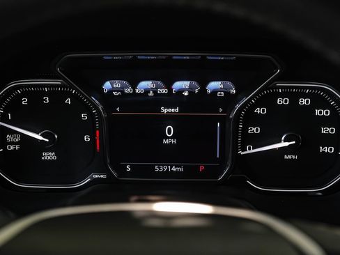 Used 2021 GMC Yukon SLT w/ SLT Luxury Plus Package RWD image 29