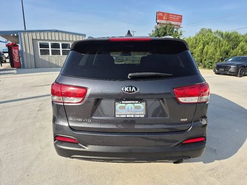 Used 2017 Kia Sorento FWD w/ LX Convenience Package image 7