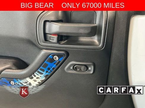 Used 2017 Jeep Wrangler Sport AWD/4WD image 17