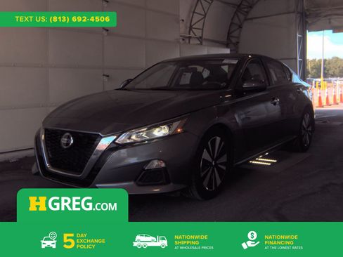 Used 2022 Nissan Altima 2.5 SV FWD image 1