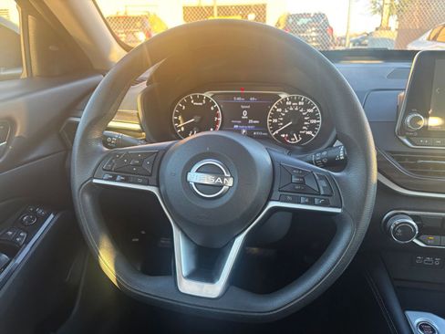 Used 2023 Nissan Altima 2.5 SV image 27