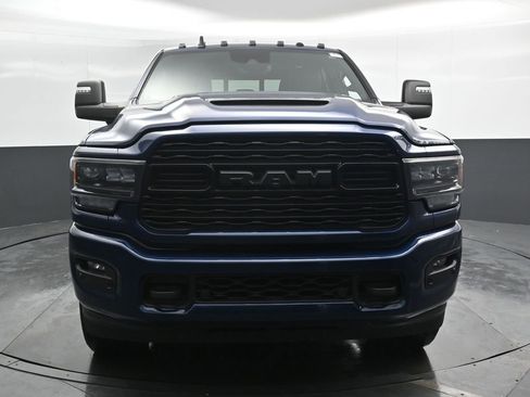 Used 2024 RAM 2500 Limited image 6