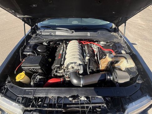 Used 2010 Chrysler 300 SRT8 w/ SRT Option Group II RWD image 29