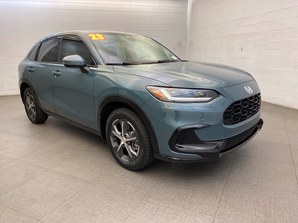 Used 2023 Honda HR-V EX-L image 4