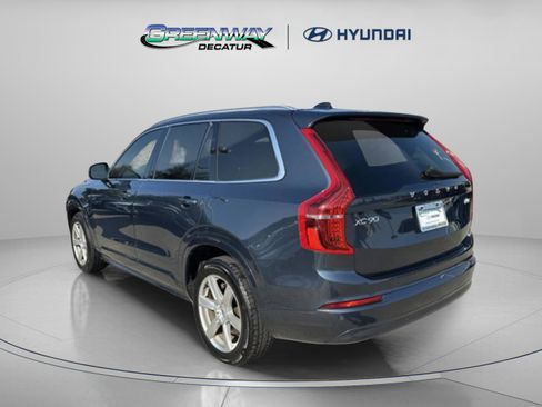 Used 2023 Volvo XC90 B5 Core image 5