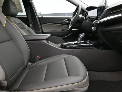 New 2026 Chevrolet Trax ACTIV w/ Driver Confidence Package image 24