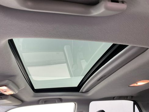 Used 2017 Toyota 4Runner SR5 Premium image 10