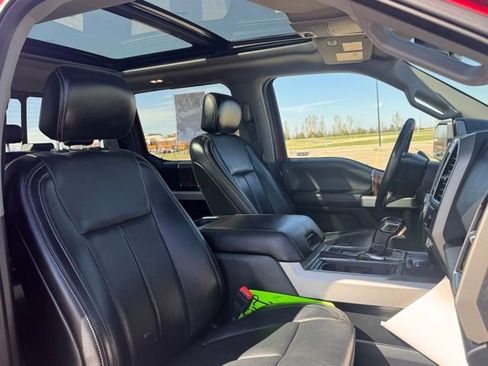 Certified 2018 Ford F150 Lariat w/ Equipment Group 502A Luxury image 23