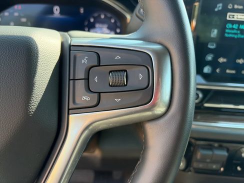 Used 2024 Chevrolet Silverado 2500 LT AWD/4WD image 27