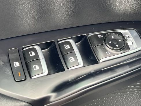 Used 2022 Kia K5 GT-Line FWD image 12