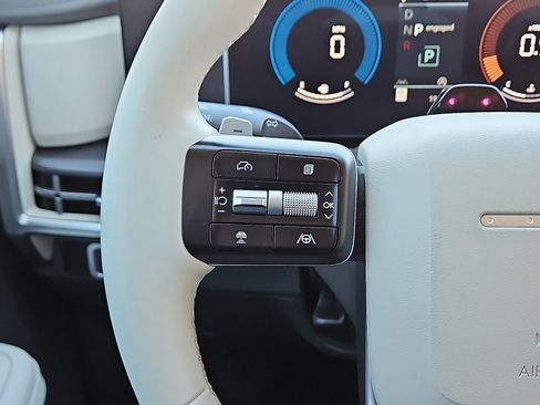 Used 2025 Hyundai Santa Fe SEL image 16