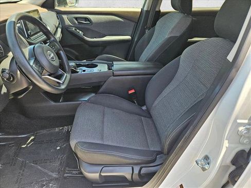 Used 2022 Nissan Rogue S FWD image 15