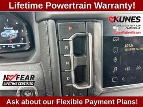 Used 2023 GMC Yukon XL Denali image 40