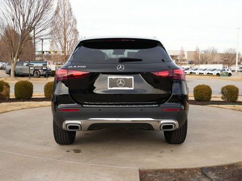 Used 2026 Mercedes-Benz GLA 250 image 7