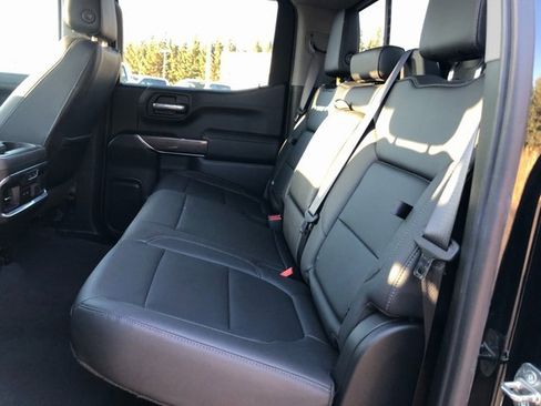 Used 2019 Chevrolet Silverado 1500 LTZ image 17