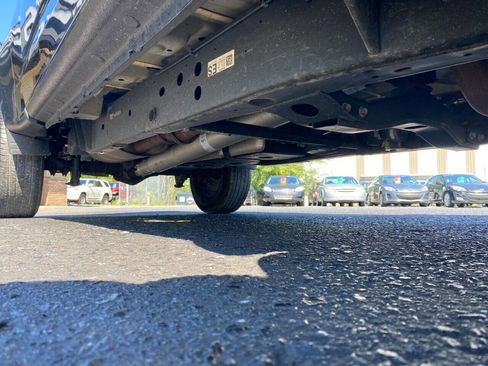 Used 2019 Chevrolet Colorado W/T image 24