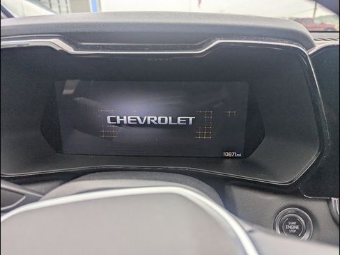 Used 2025 Chevrolet Colorado Z71 w/ Z71 Convenience Package 2 AWD/4WD image 2
