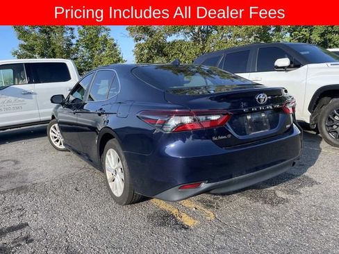 Used 2022 Toyota Camry LE FWD image 3