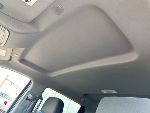 Used 2025 Chevrolet Silverado 1500 LT AWD/4WD image 22