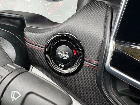 Used 2024 Jeep Compass Trailhawk image 33