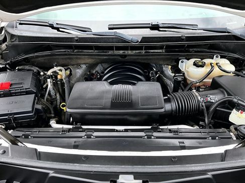 Used 2023 GMC Yukon SLT RWD image 32