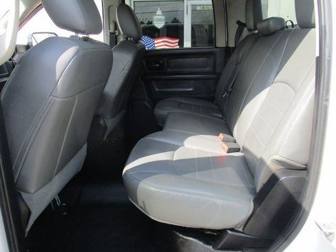 Used 2016 RAM 3500 Tradesman image 11