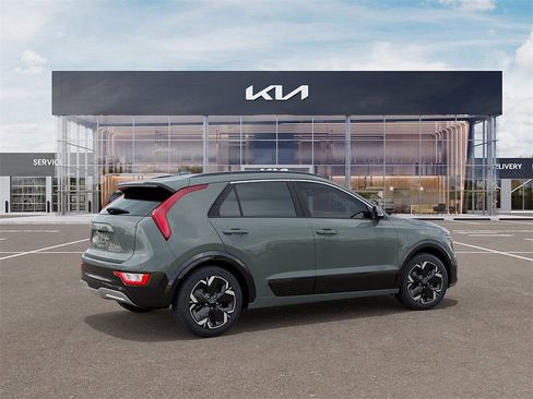 New 2025 Kia Niro Wind w/ Wind Preserve Package image 6