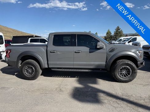 Used 2020 Ford F150 Raptor w/ Equipment Group 802A Luxury AWD/4WD image 4