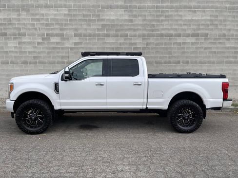 Used 2017 Ford F350 Platinum w/ Platinum Ultimate Package image 7