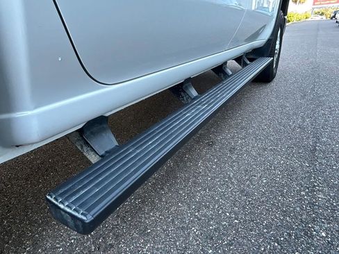 Used 2024 Chevrolet Silverado 2500 LT image 43