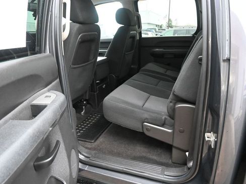 Used 2011 Chevrolet Silverado 2500 LT w/ Interior Plus Package image 26