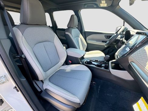 New 2026 Subaru Forester Premium AWD/4WD image 36