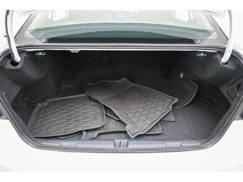 Used 2022 Subaru Legacy Premium image 44