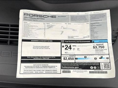 Used 2025 Porsche 718 Boxster RWD image 16