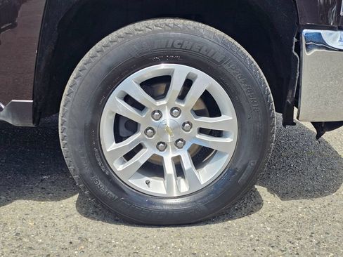 Used 2018 Chevrolet Silverado 1500 LTZ w/ LTZ Plus Package AWD/4WD image 10