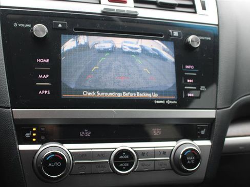 Used 2015 Subaru Outback 3.6R Limited image 19