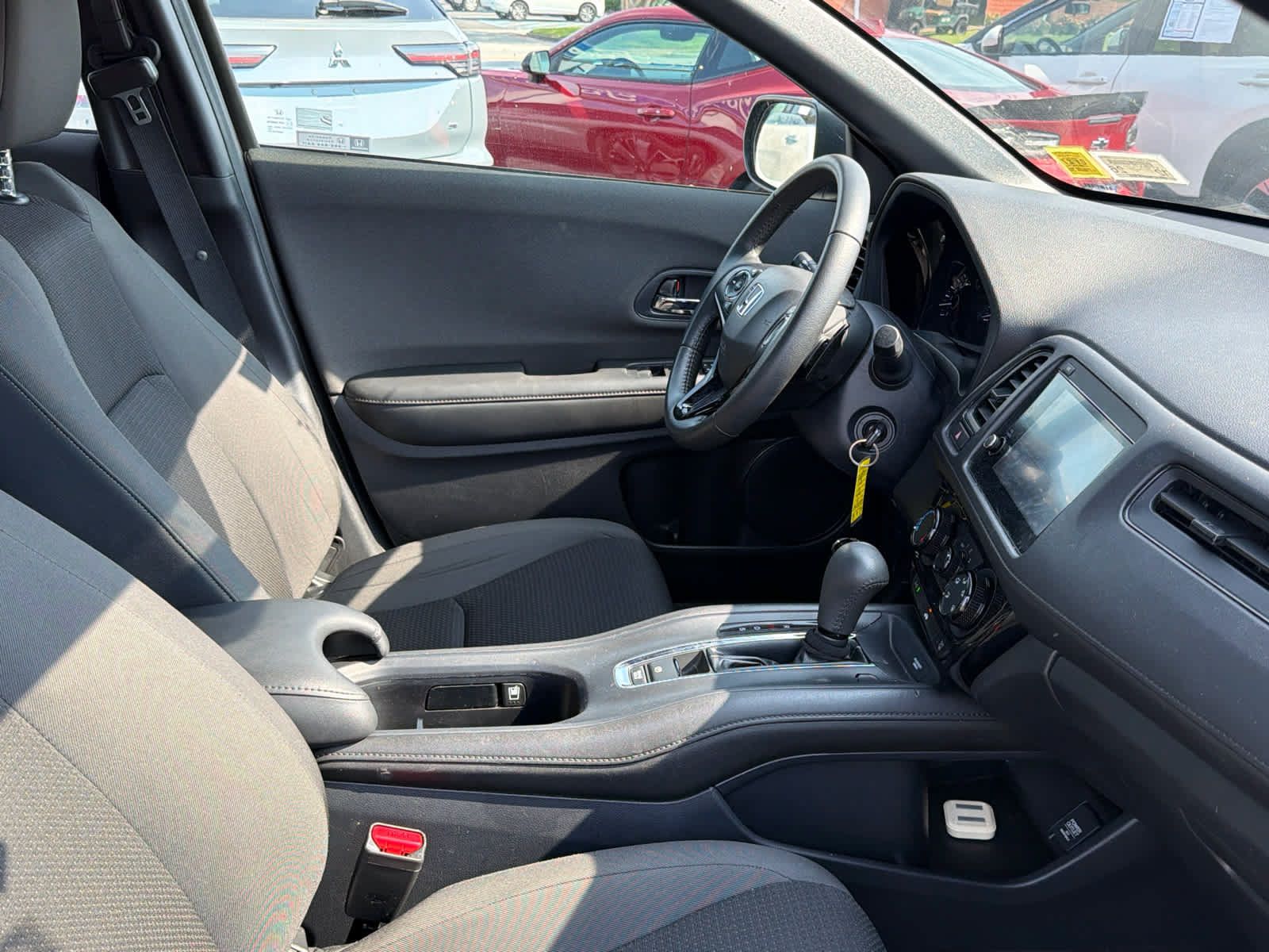 Used 2020 Honda HR-V Sport image 9