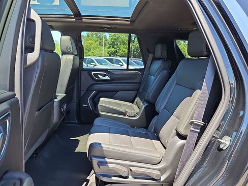 Used 2022 Chevrolet Tahoe LT w/ LT Signature Plus Package AWD/4WD image 31