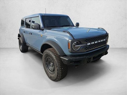 New 2025 Ford Bronco Badlands image 7