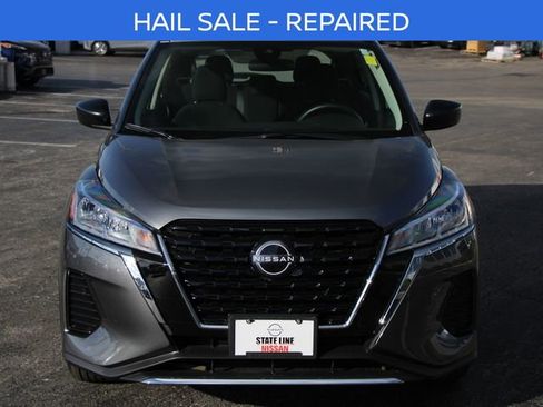 Certified 2025 Nissan Kicks Play S FWD image 8
