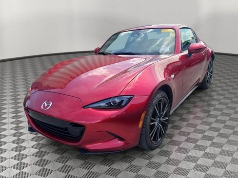 Used 2025 MAZDA MX-5 Miata RF Grand Touring RWD image 3