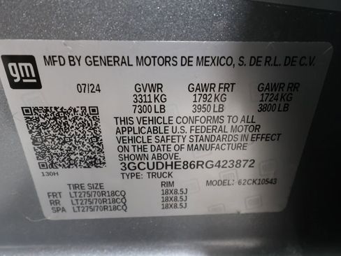 Used 2024 Chevrolet Silverado 1500 ZR2 w/ Technology Package AWD/4WD image 35