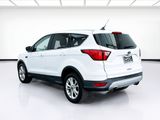 Used 2019 Ford Escape SE image 6