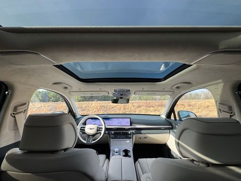 New 2026 Genesis GV80 3.5T Prestige image 3