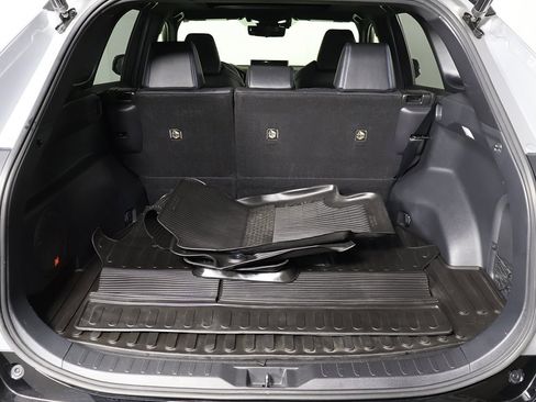 Used 2022 Toyota RAV4 XSE image 17