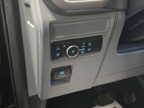 Used 2024 Ford F150 XLT w/ Mobile Office Package image 10