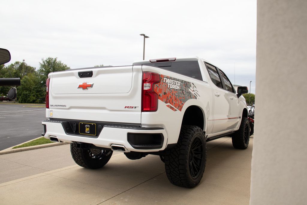 New 2026 Chevrolet Silverado 1500 RST AWD/4WD image 39