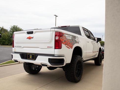 New 2026 Chevrolet Silverado 1500 RST AWD/4WD image 39